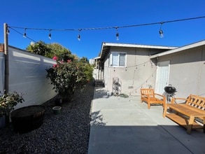 2640 Renton Way in Castro Valley, CA - Building Photo - Building Photo