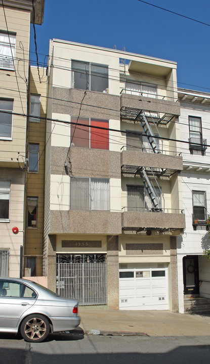 1555 Leavenworth St in San Francisco, CA - Building Photo