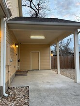 1103 Farm St in Bastrop, TX - Building Photo - Building Photo