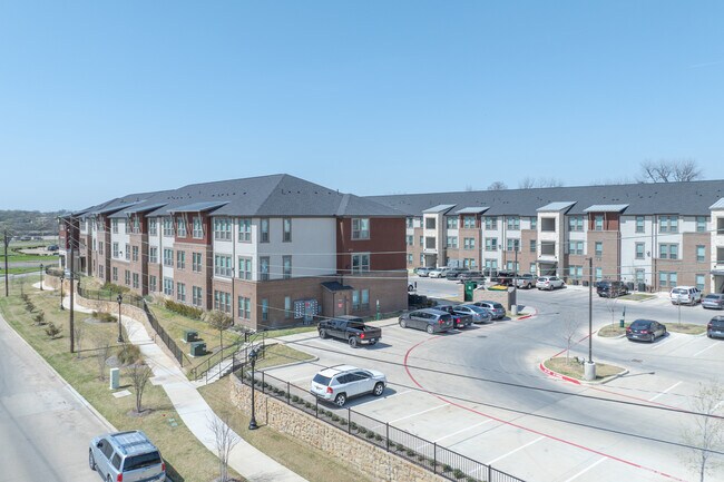 Avenue at Sycamore Park in Fort Worth, TX - Building Photo - Primary Photo