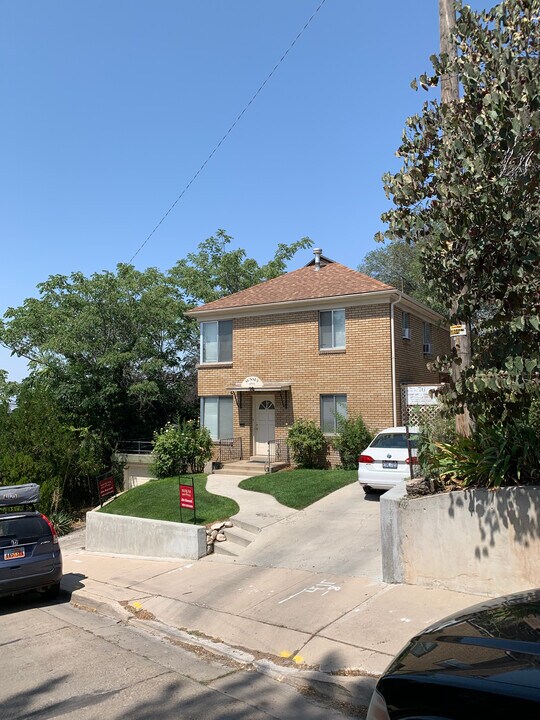76 W Apricot Ave in Salt Lake City, UT - Building Photo