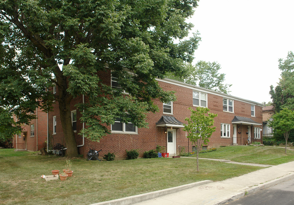 172-178 E Duncan St in Columbus, OH - Foto de edificio