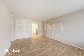 2719 E Charleston Ave in Phoenix, AZ - Building Photo - Building Photo