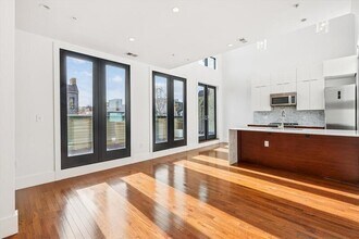 1469 Harvard St NW in Washington, DC - Foto de edificio - Building Photo