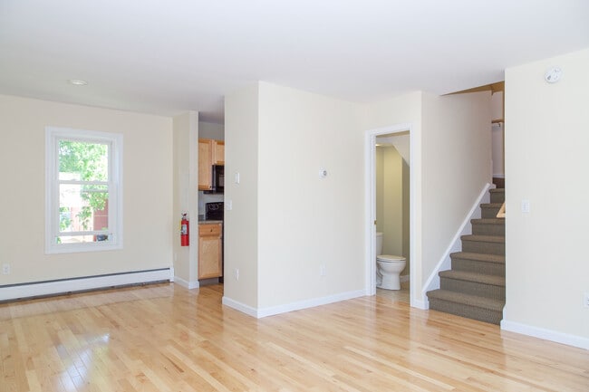 37 Decatur St