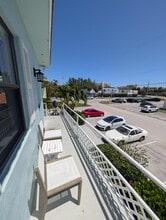 381 SE 20th Ave in Deerfield Beach, FL - Building Photo - Building Photo