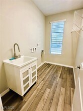 7177 W Camero Ave in Las Vegas, NV - Building Photo - Building Photo