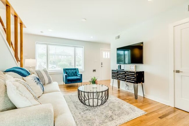 property at 1814 25th St