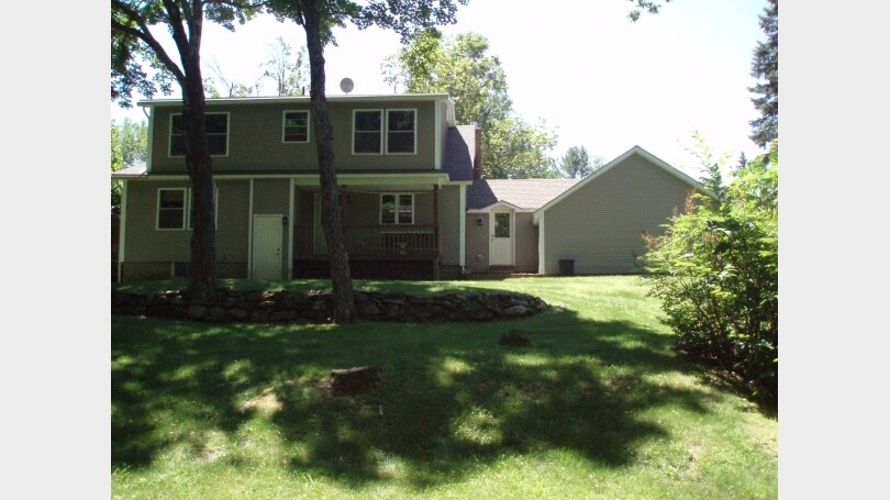 84 Greensboro Rd in Hanover, NH - Building Photo
