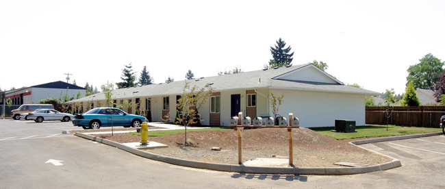 3420 E 4th Plain Blvd in Vancouver, WA - Building Photo - Building Photo