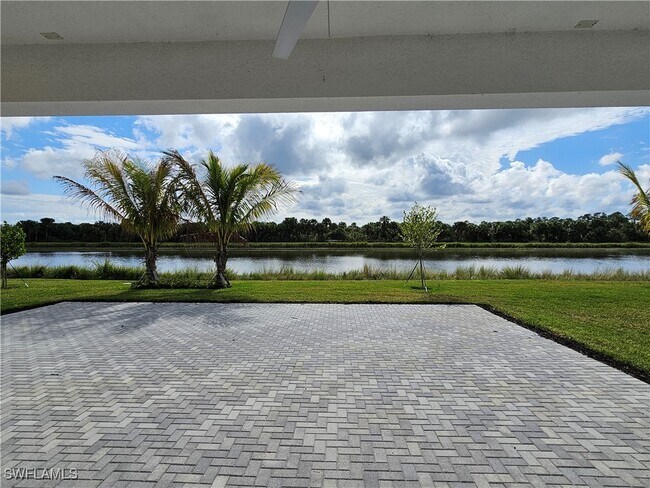 12439 Purple Ficus Wy in Naples, FL - Building Photo - Building Photo
