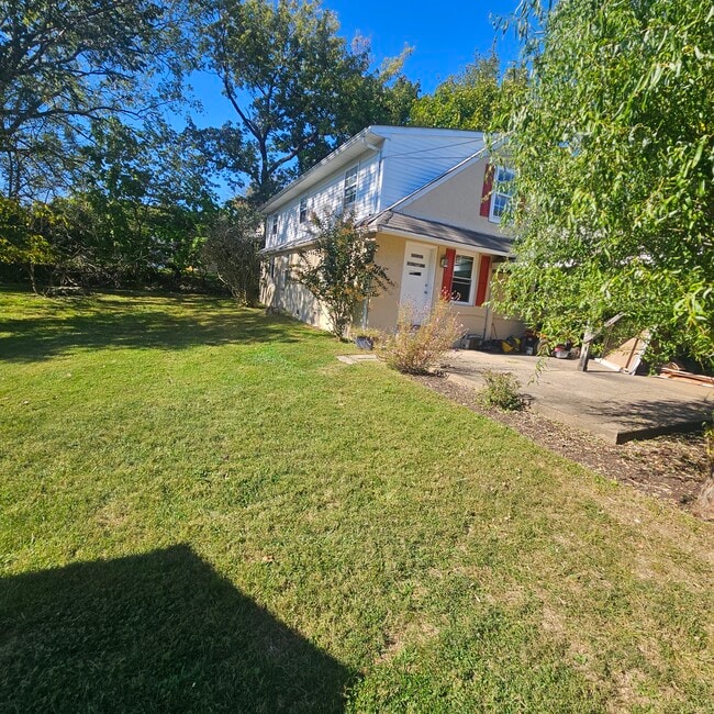 property at 4013 Center Ave