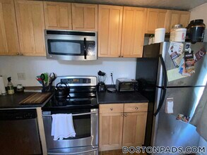 6 Shepard St in Boston, MA - Building Photo - Building Photo