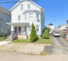 116 Coyle Ave in Pawtucket, RI - Building Photo