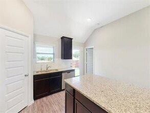 3421 Buster Way in Corinth, TX - Building Photo - Building Photo