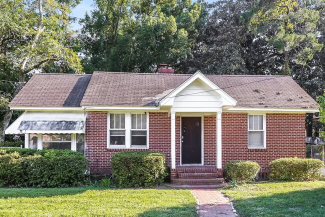 property at 250 W 62nd St