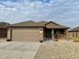 3704 Prentiss Ave in Lubbock, TX - Building Photo