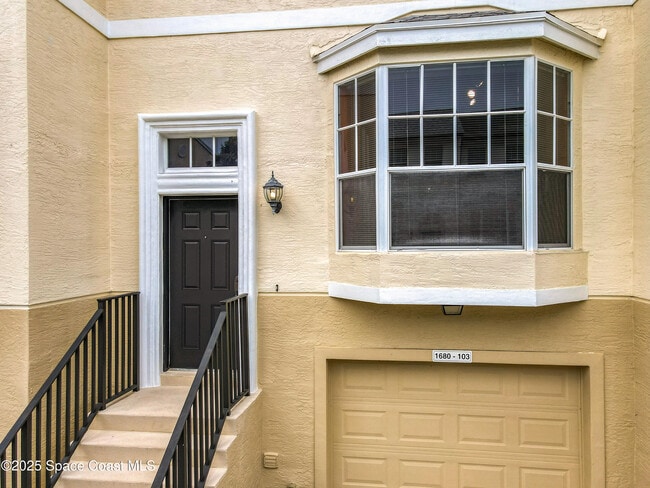 1680 42nd Square in Vero Beach, FL - Building Photo - Building Photo