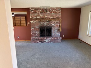 628 NW Harmon Blvd in Bend, OR - Building Photo - Building Photo