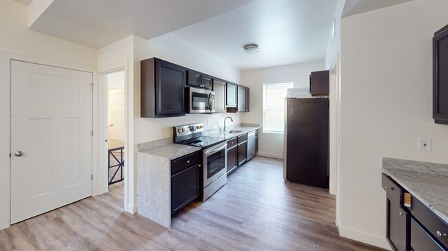 property at 1104 S Forest Ave
