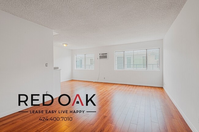property at 7010 Lanewood Ave