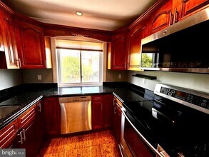 3656 New Hampshire Ave NW in Washington, DC - Building Photo - Building Photo