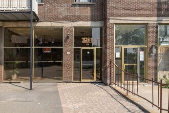 1060 Crémazie Boul O in Montréal, QC - Building Photo - Building Photo