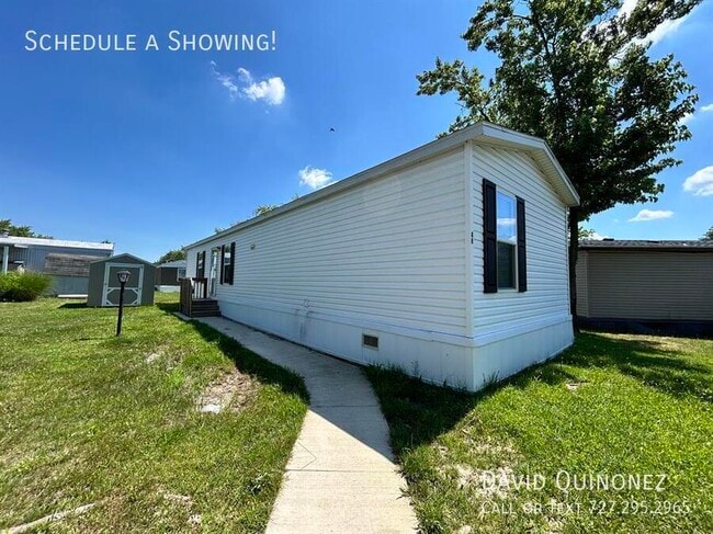 2737 W Washington Center Rd
