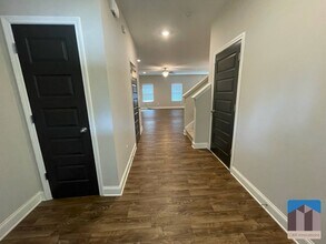 300 Omnia Ridge Way in Lawrenceville, GA - Foto de edificio - Building Photo