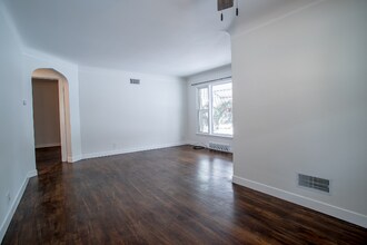 4814 Erskine St in Omaha, NE - Building Photo - Building Photo