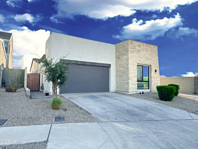 9414 S 7th Pl in Phoenix, AZ - Building Photo - Building Photo