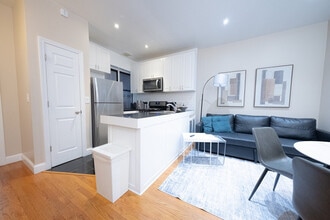 230 W 113th St in New York, NY - Building Photo - Building Photo