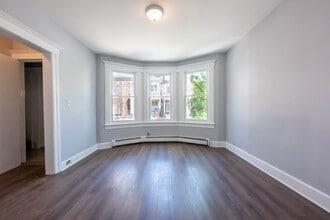 229 Bidwell Ave, Unit 1 in Jersey City, NJ - Building Photo - Building Photo