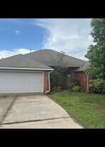 5129 SE 81st Terrace in Oklahoma City, OK - Building Photo