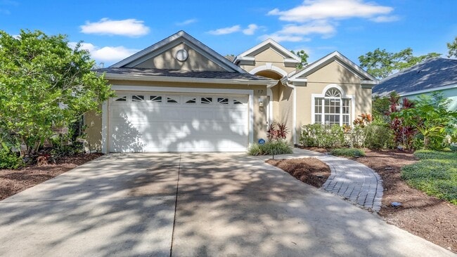 72 Tall Trees Ct in Sarasota, FL - Building Photo - Building Photo