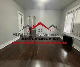 4321 Indianapolis Blvd, Unit 1st Floor in East Chicago, IN - Building Photo - Building Photo