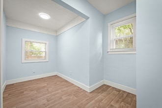 48 Kirk Rd in Jacksonville, FL - Building Photo - Building Photo