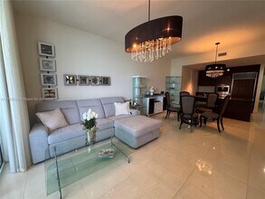 15901 Collins Ave, Unit # 1102 in Sunny Isles Beach, FL - Building Photo - Building Photo