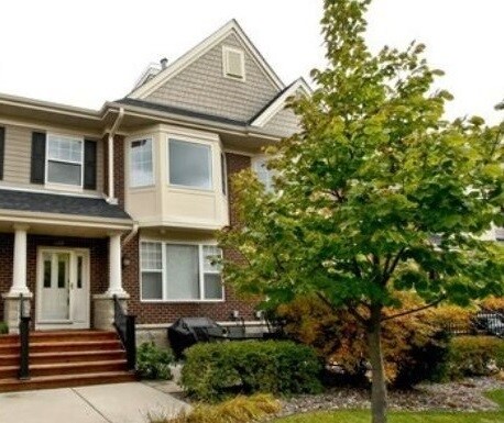 1510 Zarthan Ave S in St. Louis Park, MN - Building Photo