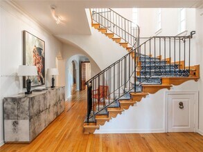 2700 Columbus Blvd in Coral Gables, FL - Building Photo - Building Photo