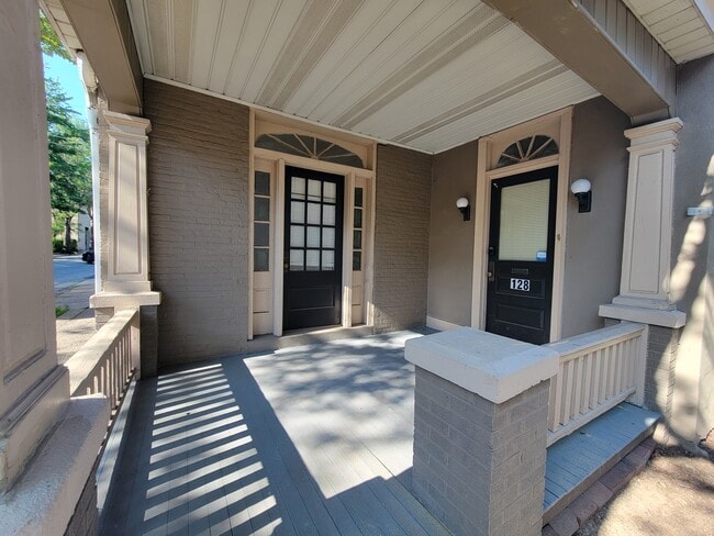 128 N Charlotte St, Unit 128 N Charlotte St