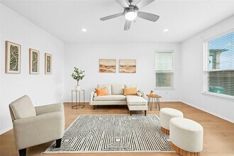 7604 Peccary Dr in Austin, TX - Building Photo - Building Photo