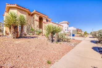 1409 Black Ridge Dr in El Paso, TX - Building Photo - Building Photo
