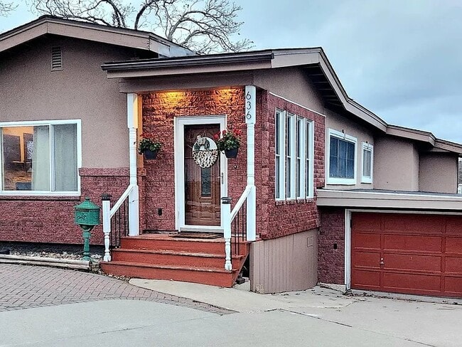 property at 636 E Park Ave