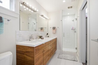 28 Charlotte St in Charleston, SC - Building Photo - Building Photo