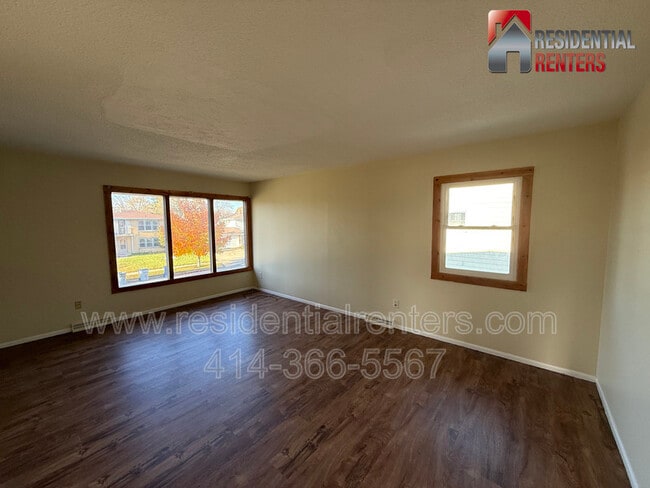 6578 N 73rd St in Milwaukee, WI - Building Photo - Building Photo