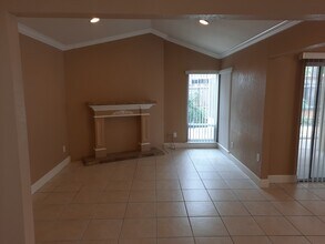 7128 Blue Springs Way in Citrus Heights, CA - Building Photo - Building Photo