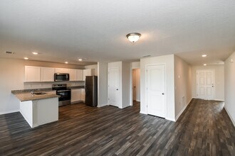 147 River Rdg Pl in Welaka, FL - Building Photo - Building Photo