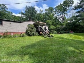 238 Hamlin Hwy in Moscow, PA - Building Photo - Building Photo