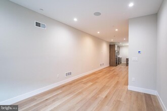 626 W Norris St in Philadelphia, PA - Building Photo - Building Photo